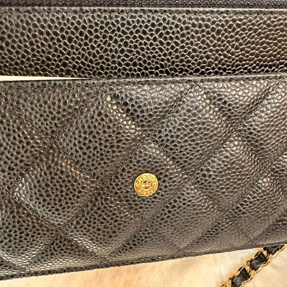 Chanel wallet on Chain - Picture 7 of 12